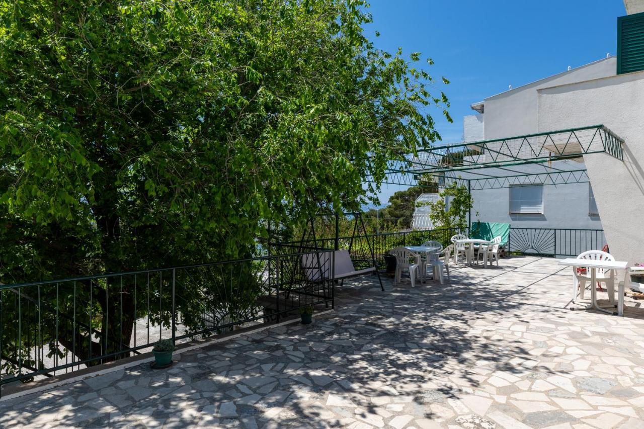 Apartments By The Sea Lokva Rogoznica, Omis - 18638 Exterior photo